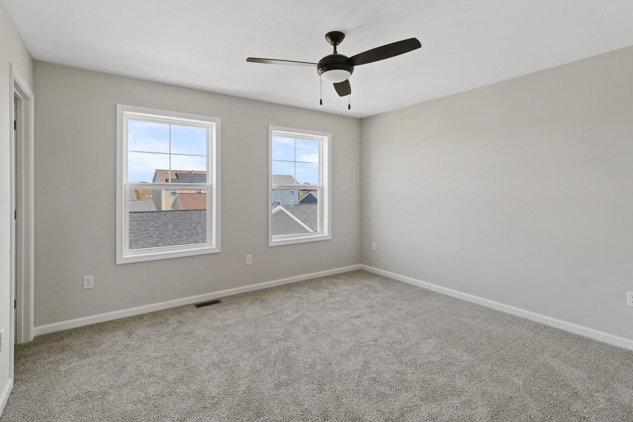 1316 S Smith Rd #1 - Photo 4 of 22