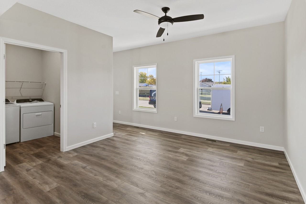 1316 S Smith Rd #1 - Photo 6 of 22