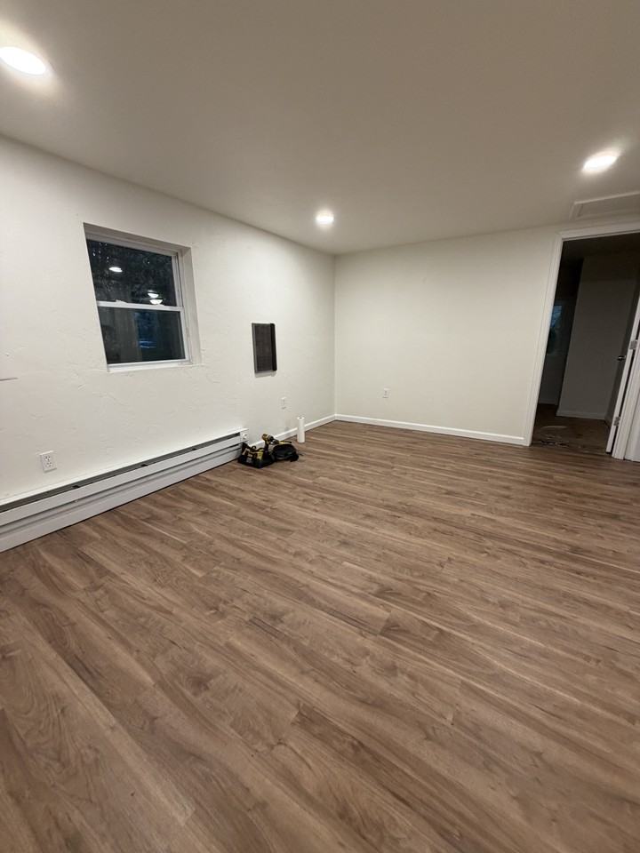 106 N Carpenter St Rear #REAR - Photo 4 of 8