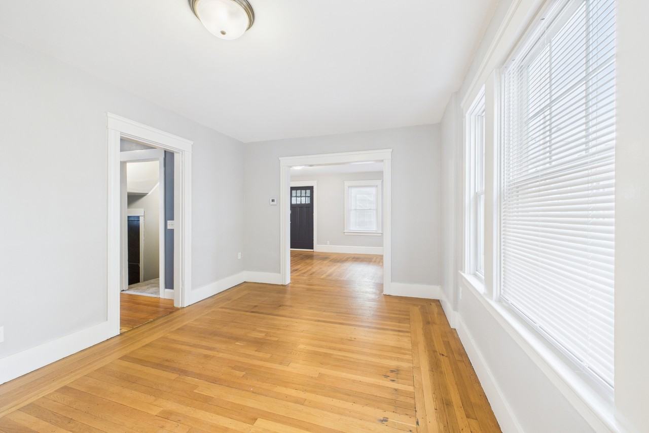 263 Narragansett Street #1 - Photo 6 of 20