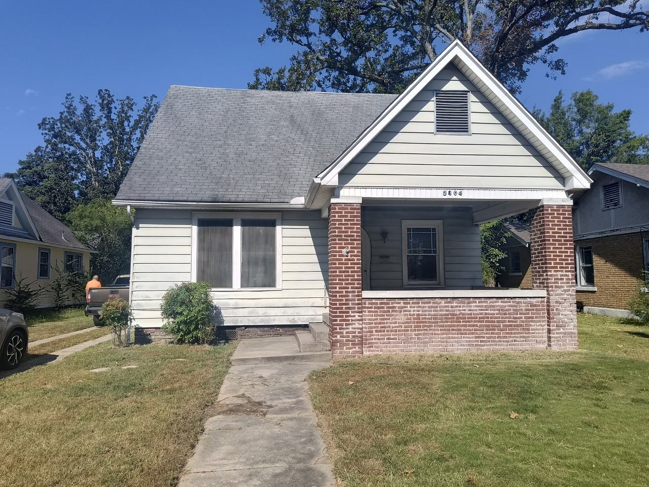 2804 S Cherry St #1 - Photo 2 of 12