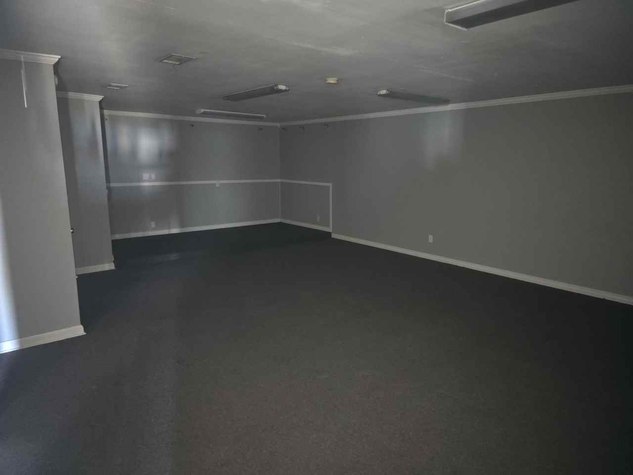 1218 E Harding Ave #1218 - Photo 4 of 8