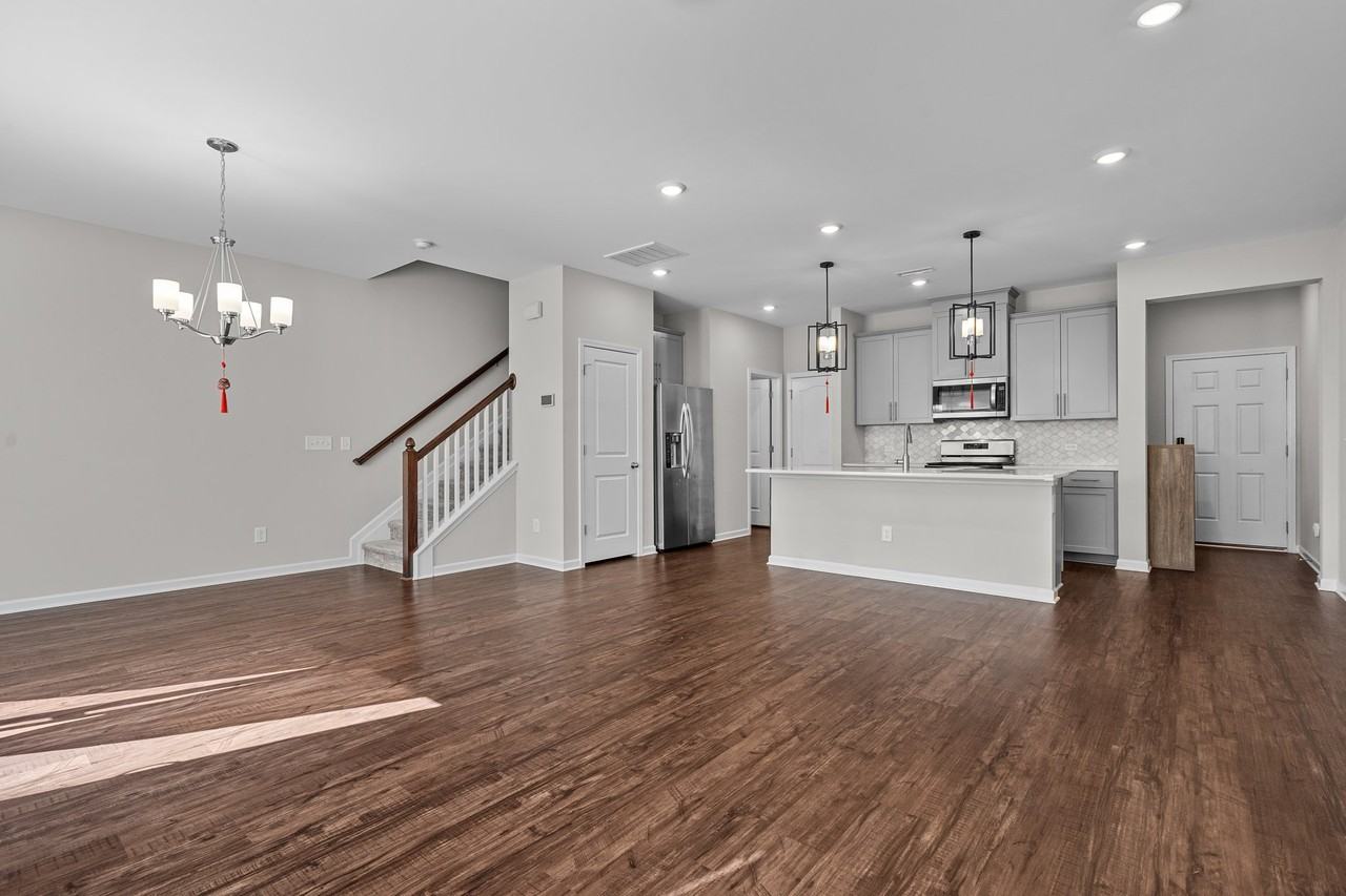 1606 Clayfire Dr. #1 - Photo 3 of 41