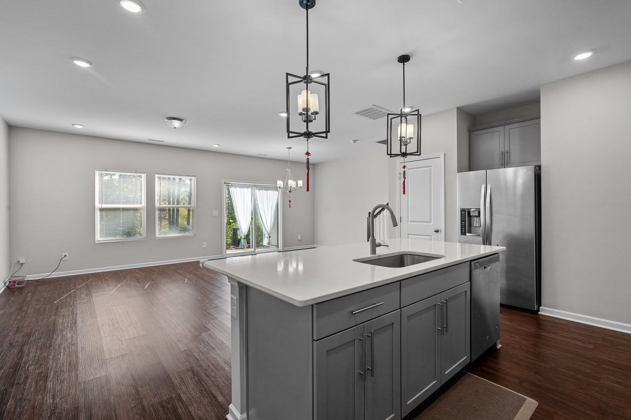 1606 Clayfire Dr. #1 - Photo 7 of 41