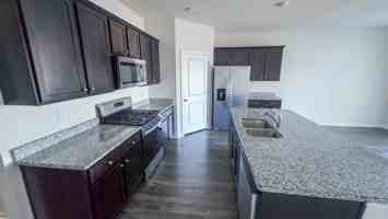 featured image of 3565 Bells Lake Cir #1