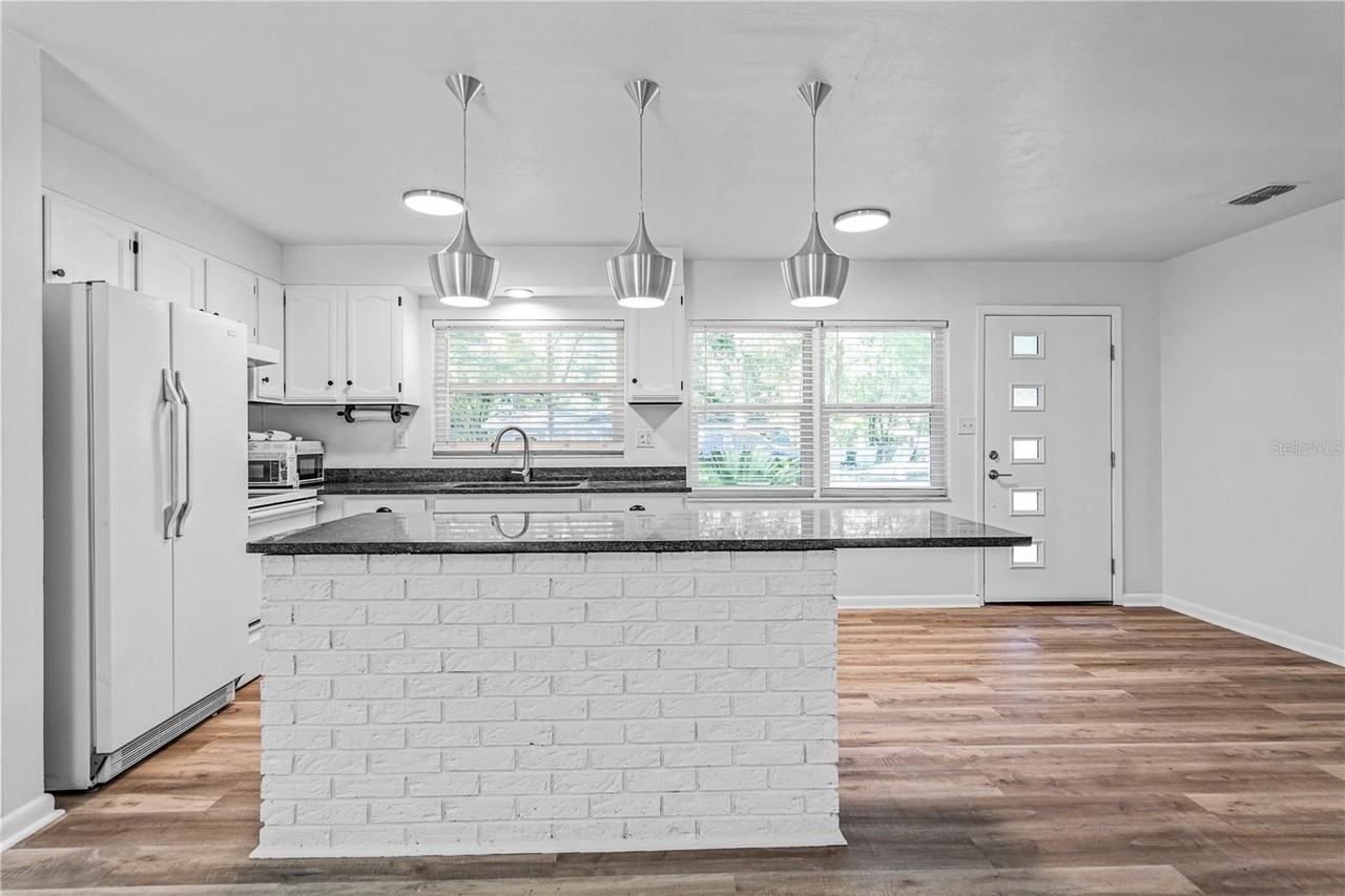 3820 Northwest 15th Avenue #1 - Photo 6 of 24