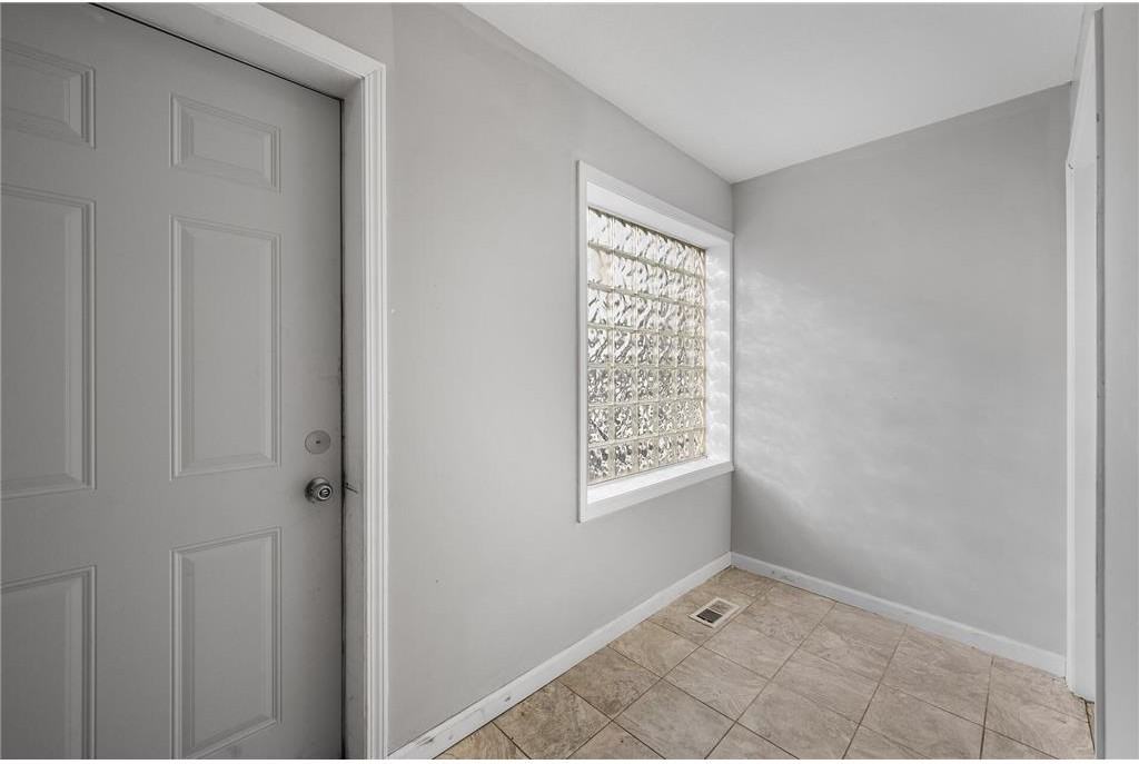 1051 North Arkwright Street #4 - Photo 6 of 14