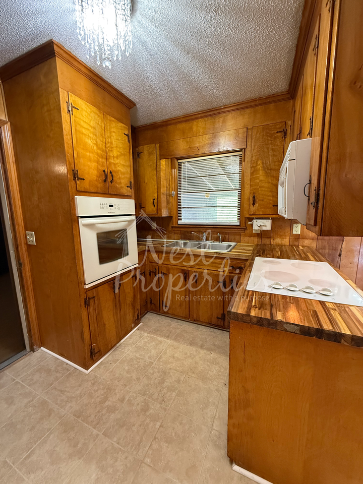 3901 Pine Cone Drive #1 - Photo 4 of 18