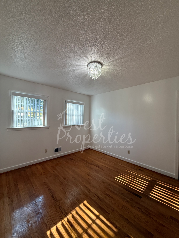 3901 Pine Cone Drive #1 - Photo 5 of 18