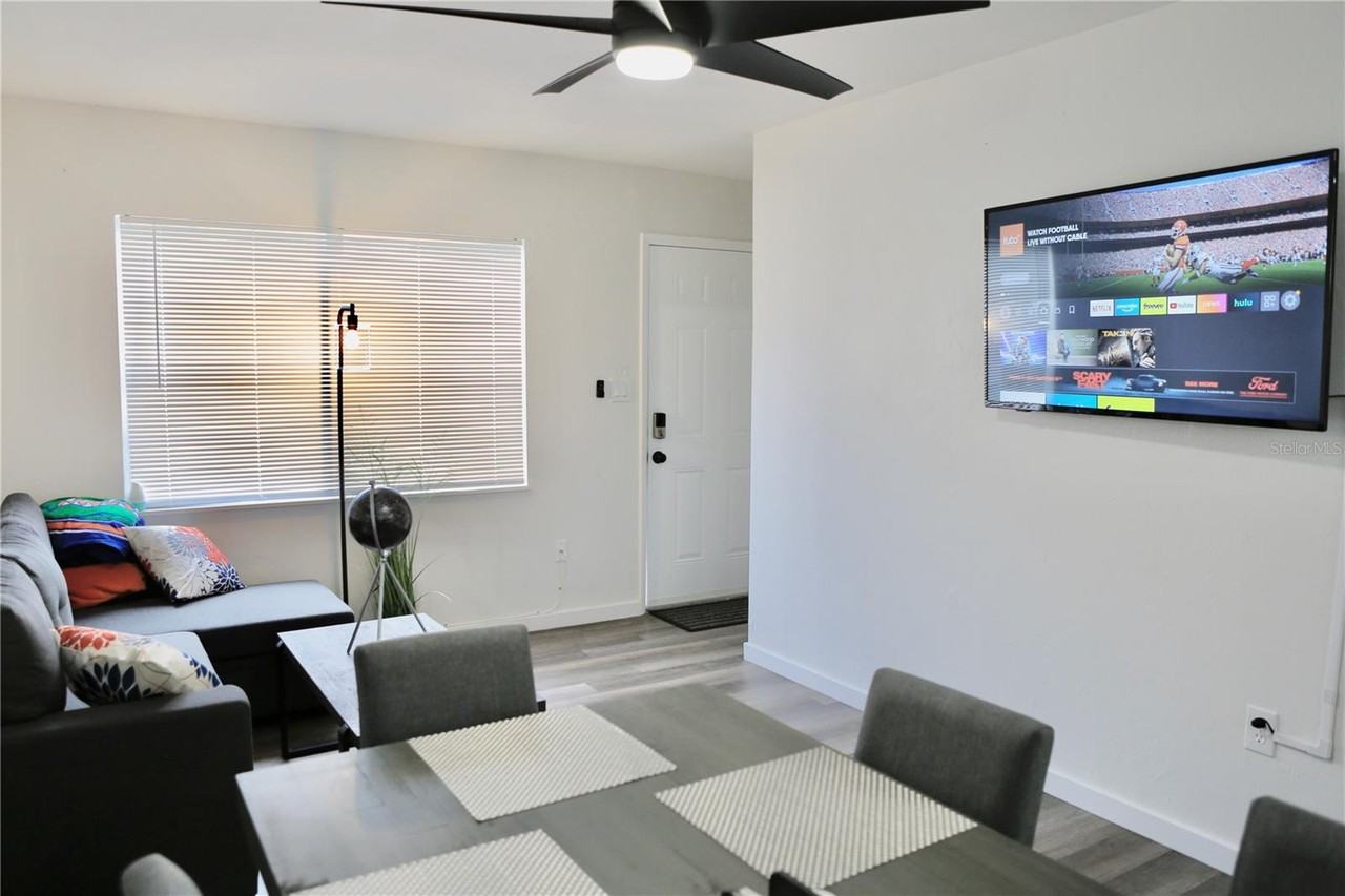 3308 Sw 26th Way #B - Photo 2 of 32