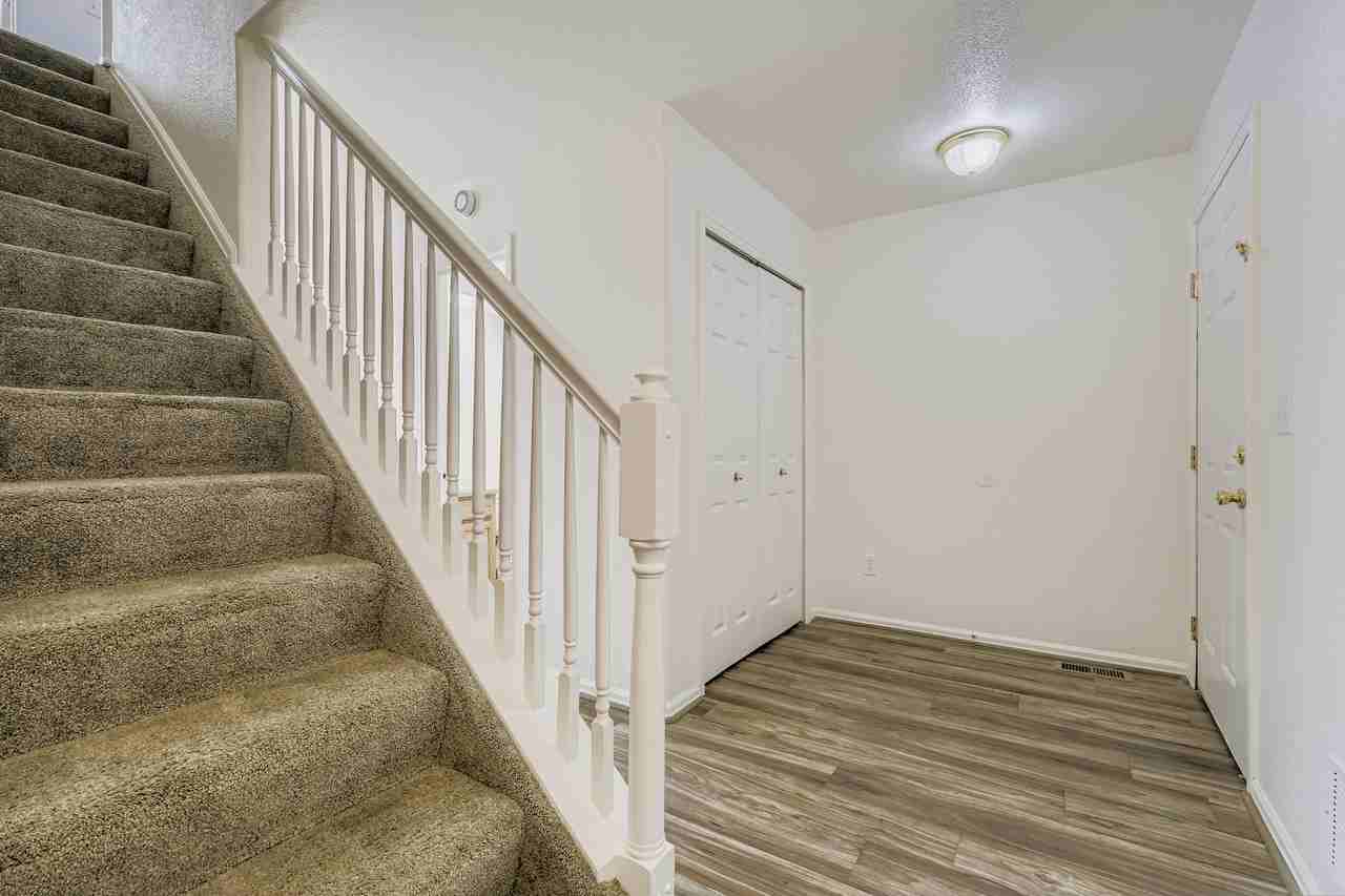 655 Bosque Vista Pt #1 - Photo 3 of 16