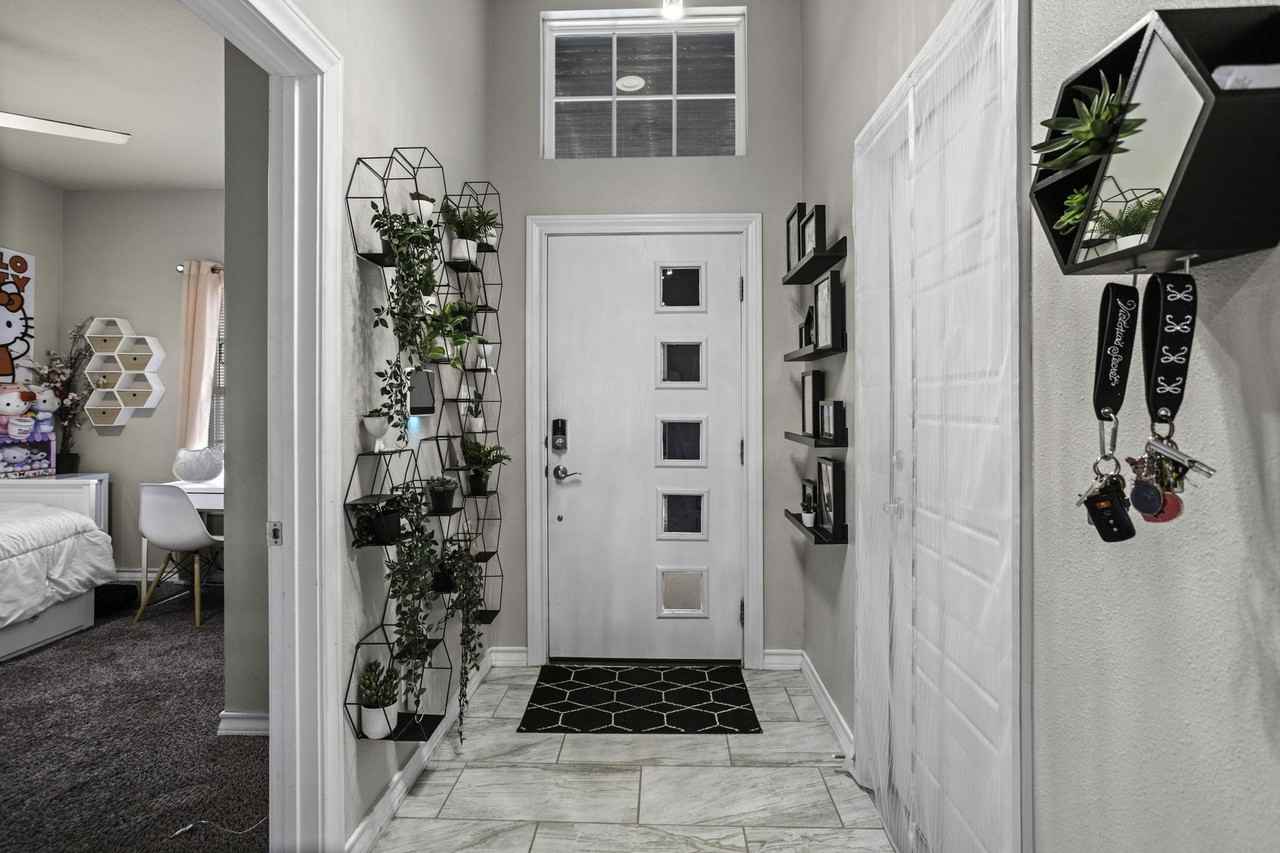 6215 Katy Run #1 - Photo 5 of 27