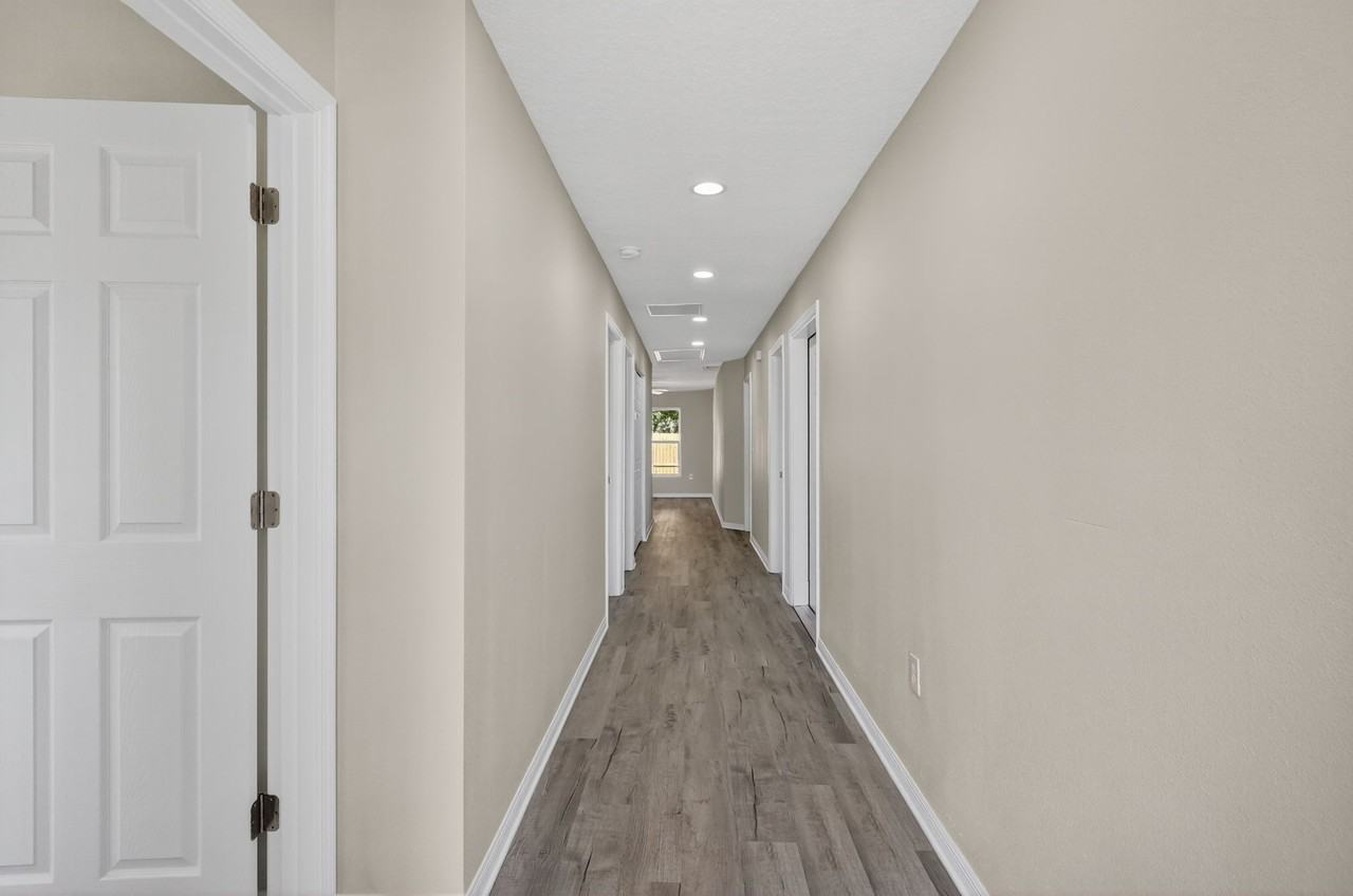 1503 8th Ave E #1 - Photo 3 of 10