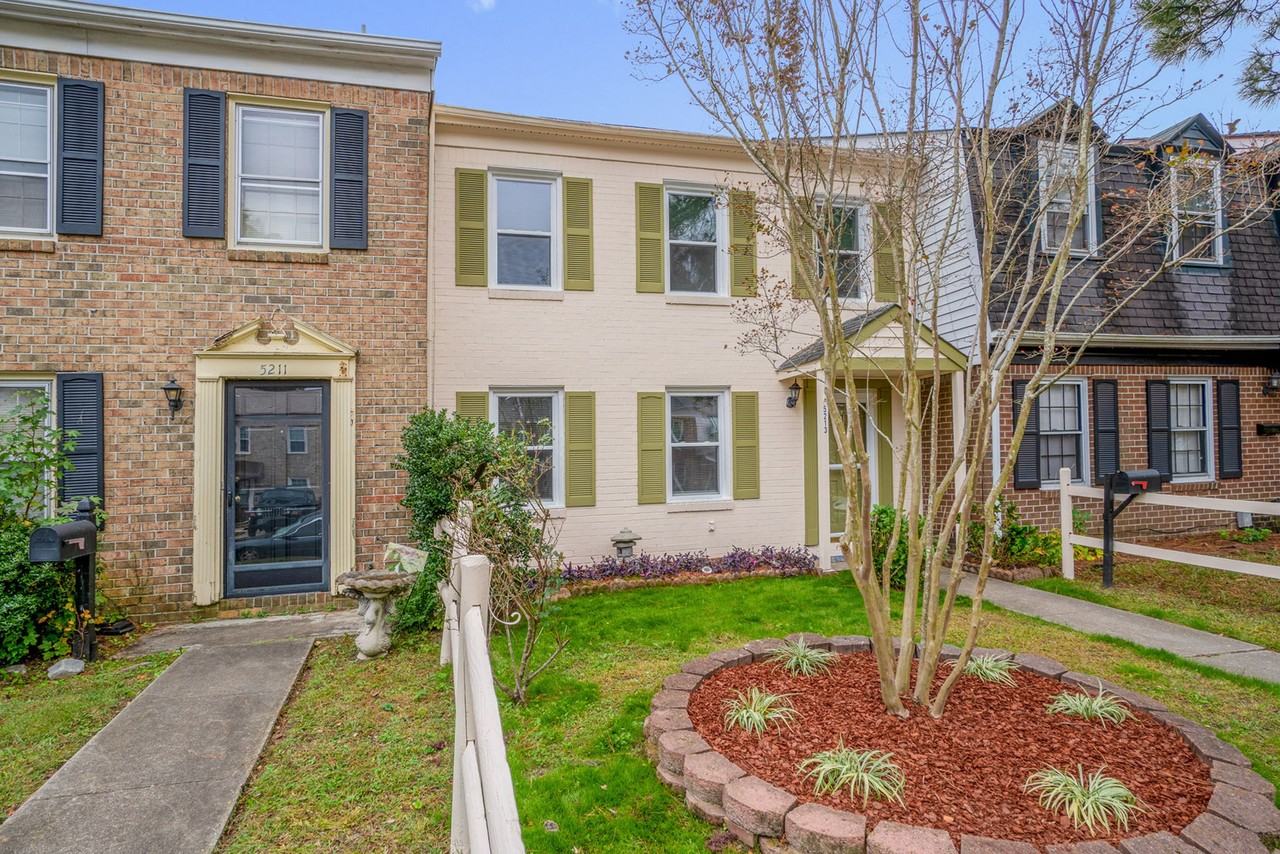 5213 Clover Hill Drive #1 - Photo 3 of 45