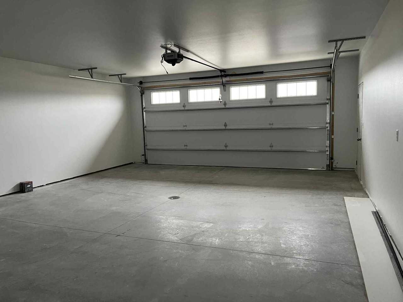 2217 Overlook Ridge Court Southeast #1 - Photo 4 of 14