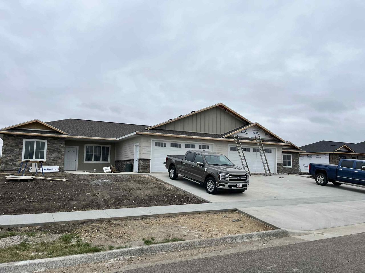 2217 Overlook Ridge Court Southeast #1 - Photo 5 of 14