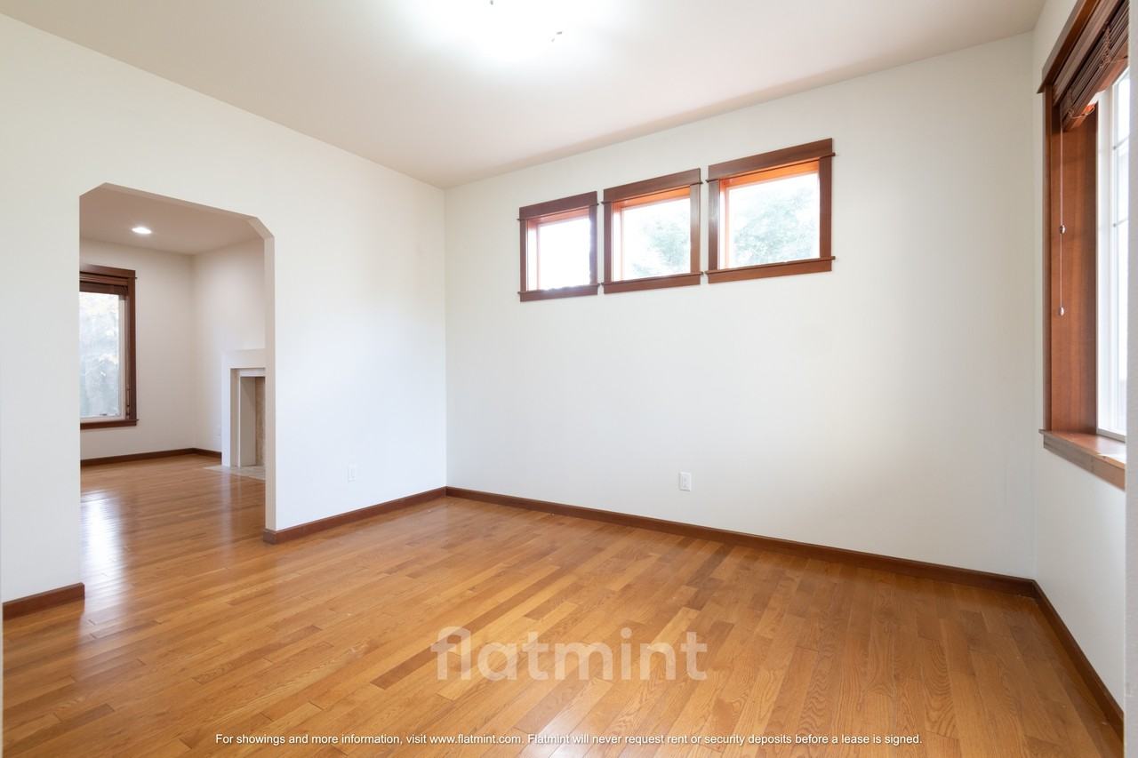 4418 137th Pl Se #1 - Photo 6 of 29