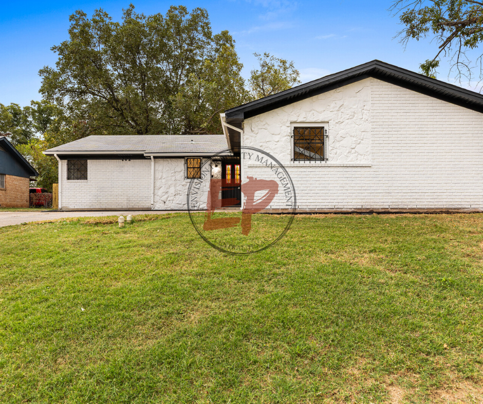 401 Carver Avenue #1