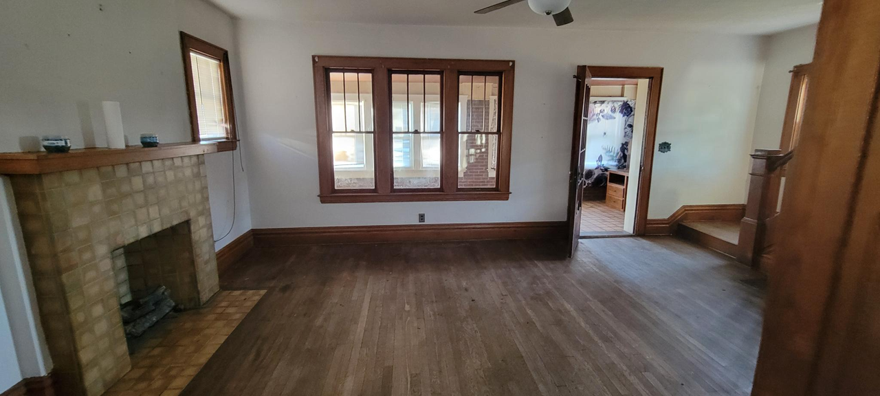 1301 13th Street #1 - Photo 4 of 19