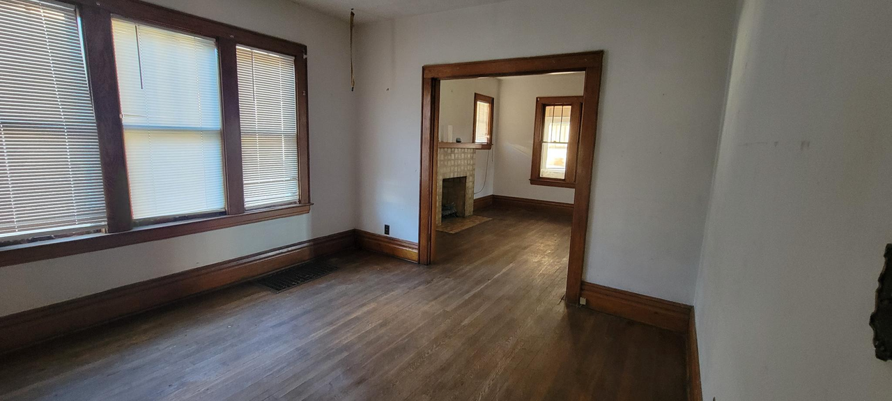 1301 13th Street #1 - Photo 6 of 19