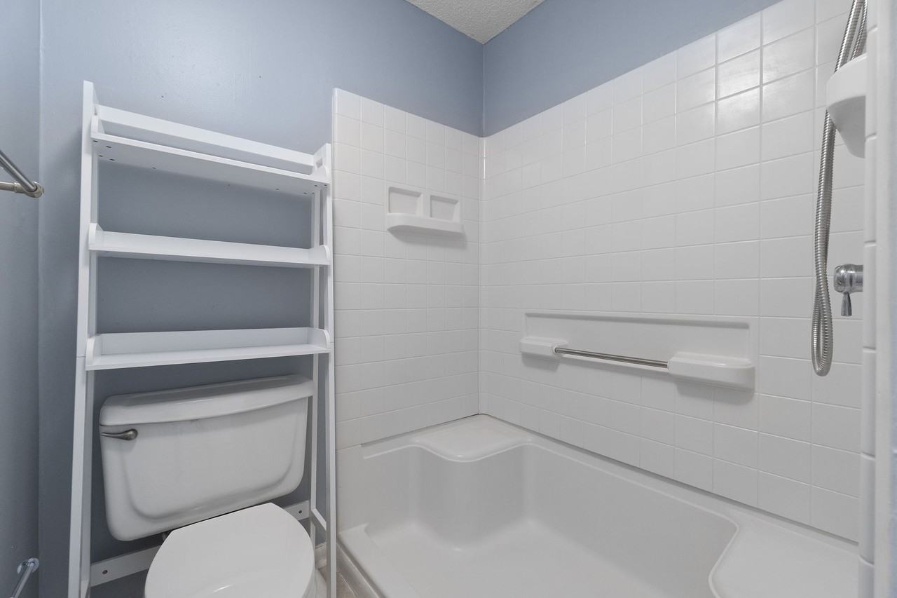 1100 Shoreline Drive #217 - Photo 2 of 33