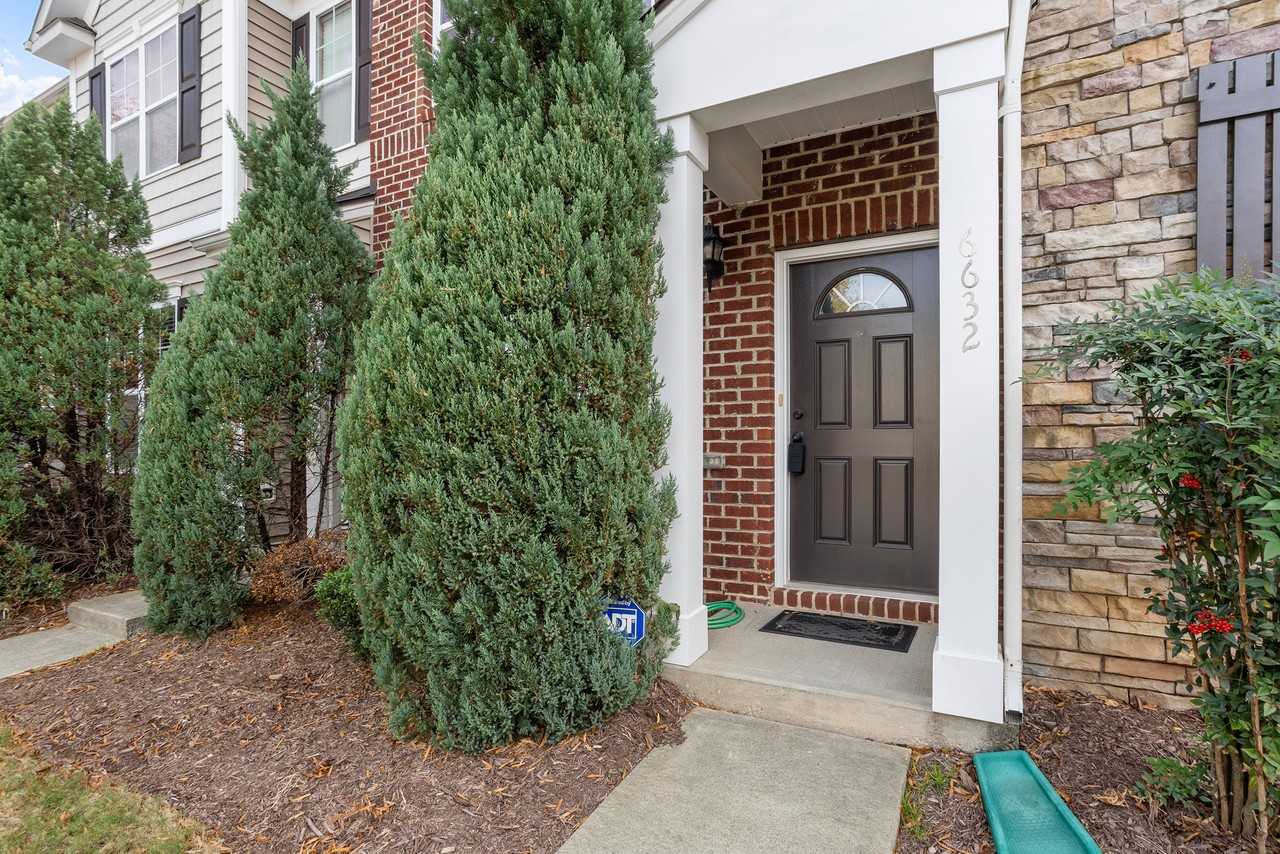 6632 Clarksburg Pl #1 - Photo 4 of 30