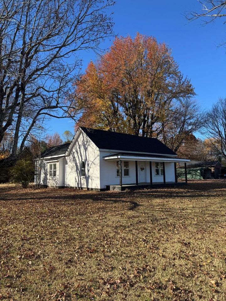 7723 Turnpike Road #1