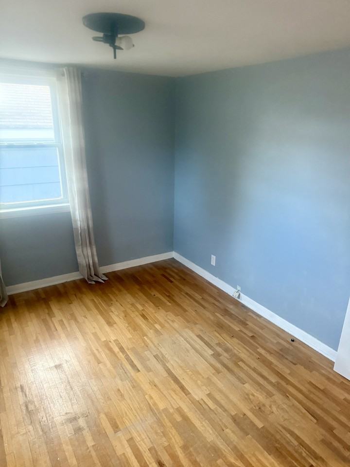 1240 Northern Ave #1 - Photo 5 of 10