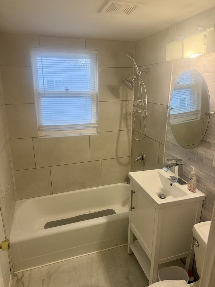 1240 Northern Ave #1 - Photo 6 of 10