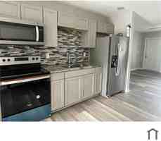 featured image of 806 12th Street East #2