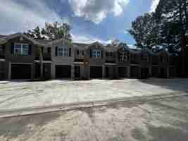 featured image of 425 Wren Crest Ln #425