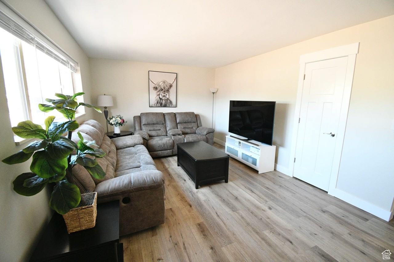 270 West 600 South #2 - Photo 4 of 6