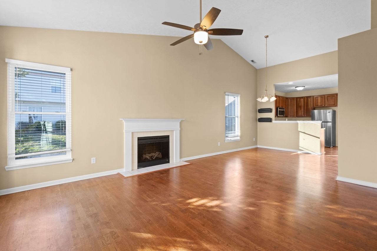 952 Helston Avenue #1 - Photo 3 of 21