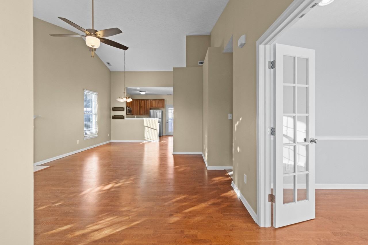 952 Helston Avenue #1 - Photo 5 of 21