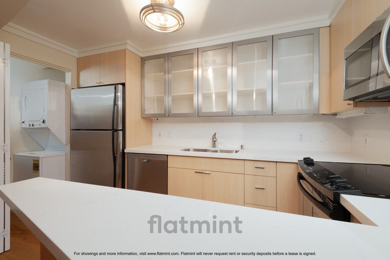 732 11th Avenue East #206 - Photo 4 of 19