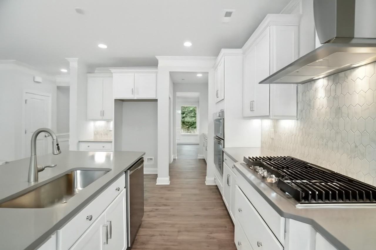 5409 Verona Rd #1 - Photo 4 of 20