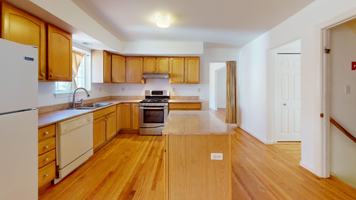 featured image of 128 North Taylor Avenue #1