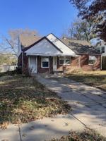 featured image of 1658 North Bluff Street #1