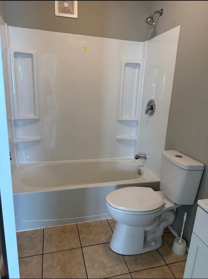 124 Hawaii Lane #3 - Photo 5 of 5