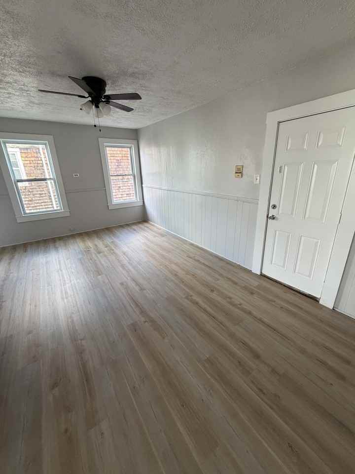 16 Bullard St Apt 3n #3N - Photo 2 of 7