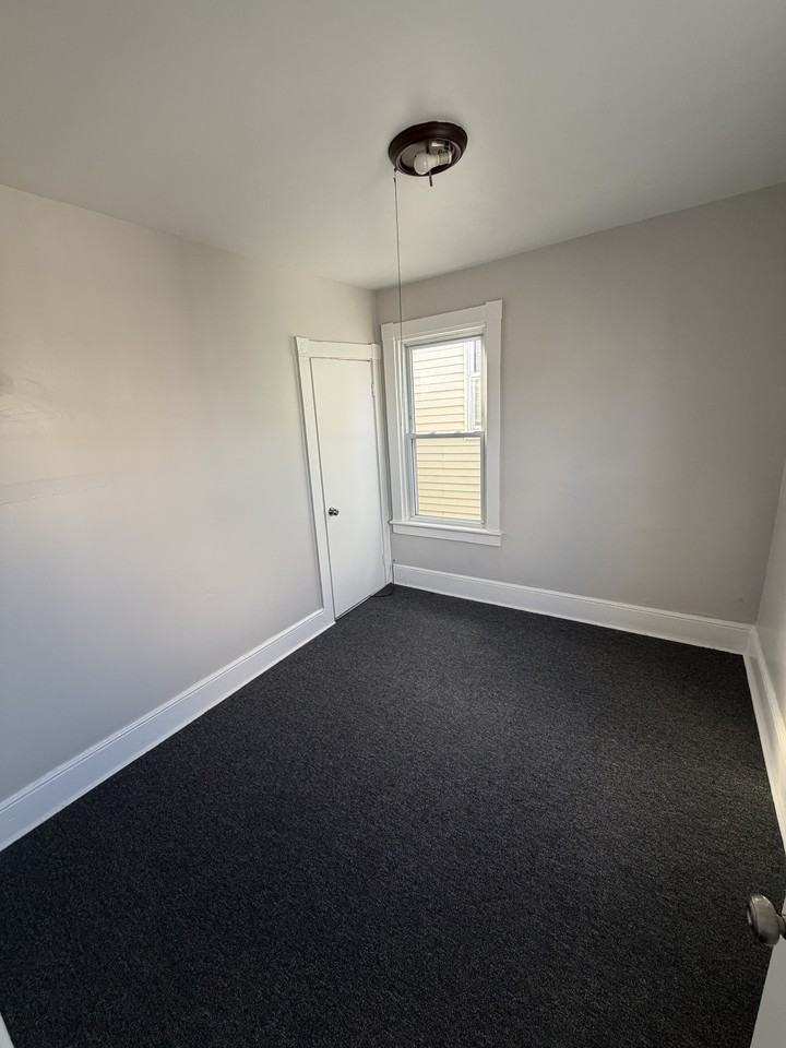 16 Bullard St Apt 3n #3N - Photo 4 of 7