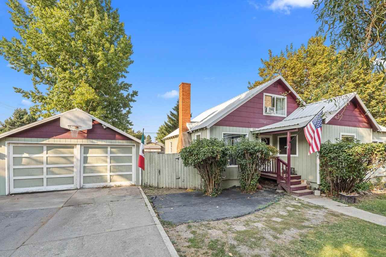 206 West Jenkins Avenue #1 - Photo 2 of 17