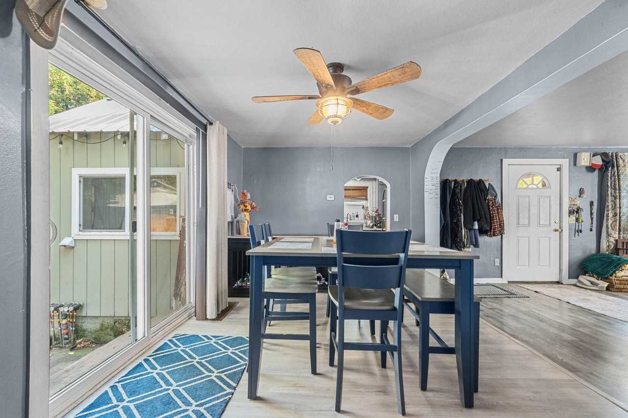 206 West Jenkins Avenue #1 - Photo 5 of 17