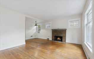 featured image of 506 West Oakland Avenue #1