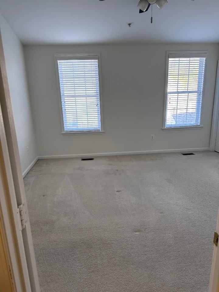 2624 Island Grove Blvd #1 - Photo 4 of 6