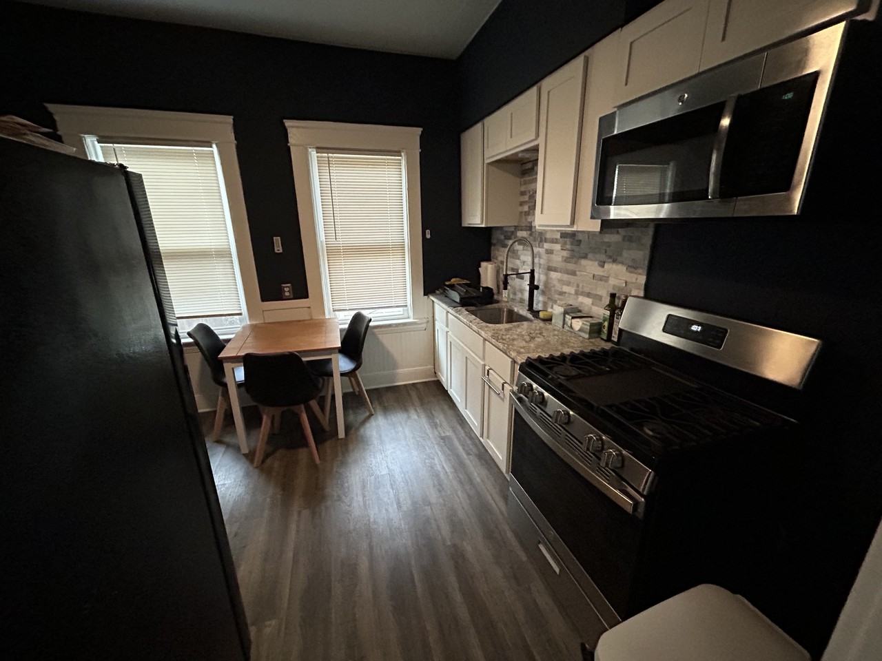 1955 East 120th Street #2LOWERREAR - Photo 3 of 10