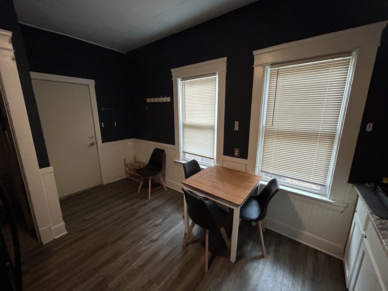 1955 East 120th Street #2LOWERREAR - Photo 4 of 10