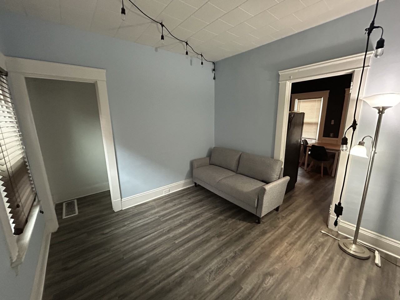 1955 East 120th Street #2LOWERREAR - Photo 7 of 10