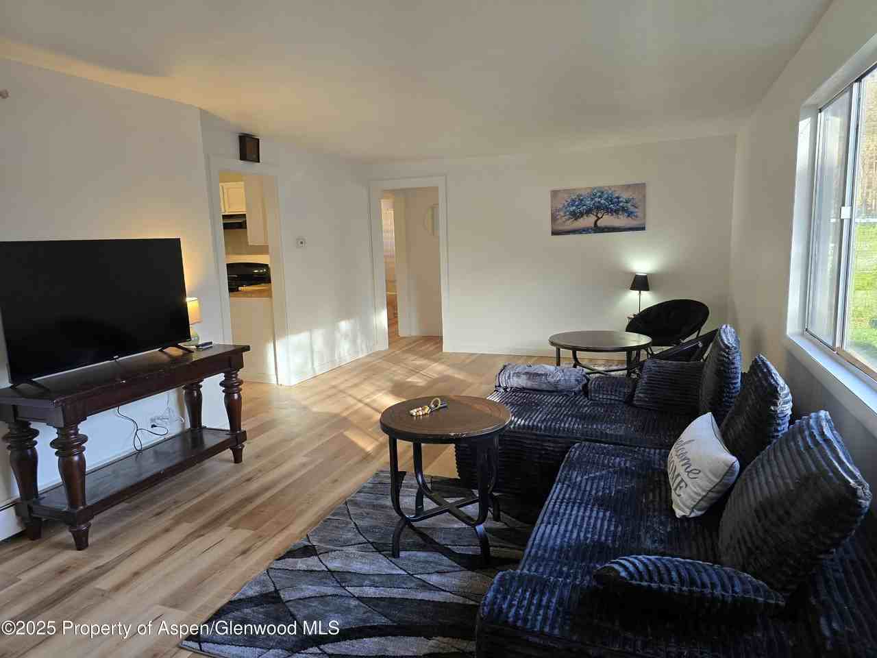 770 School St - Photo 6 of 17