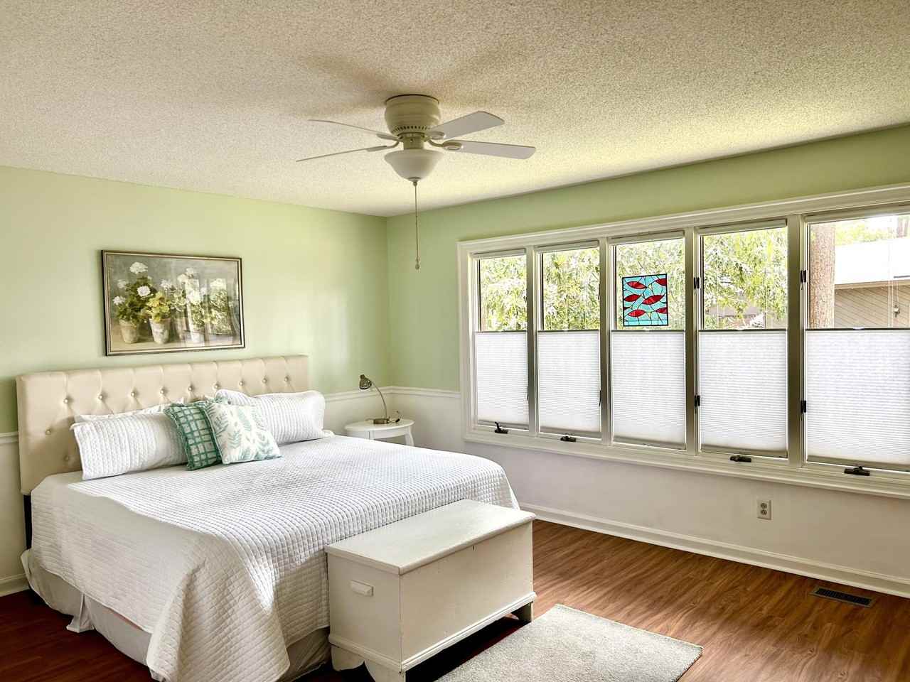 4 Saint Andrews Way - Photo 5 of 18